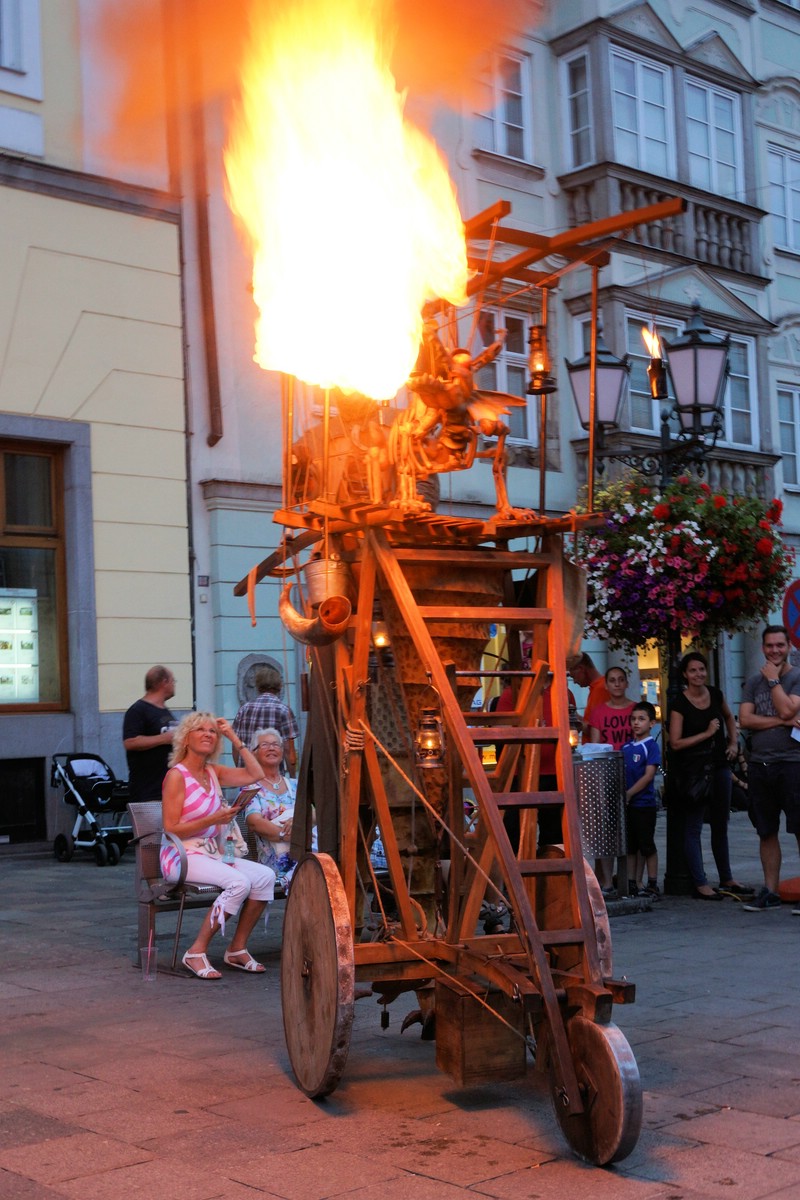 O Fotomagazin / Linzer Pflasterspektakel 2015